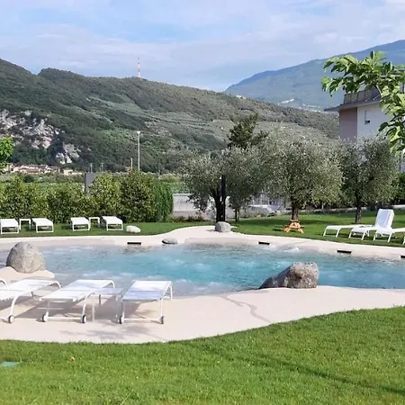 Aparthotel Borgo San Nazzaro