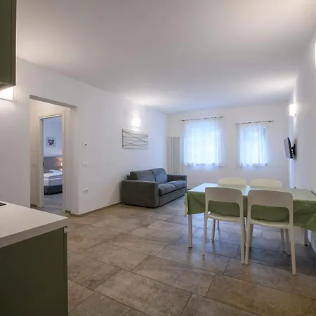 Borgo San Nazzaro Aparthotel